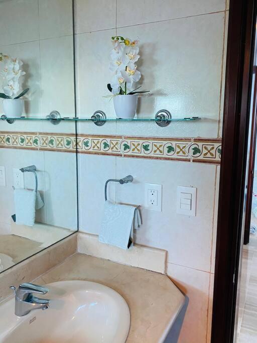Habitacion Privada Con Vista Al Mar Ambar, Malecon סנטו דומינגו מראה חיצוני תמונה